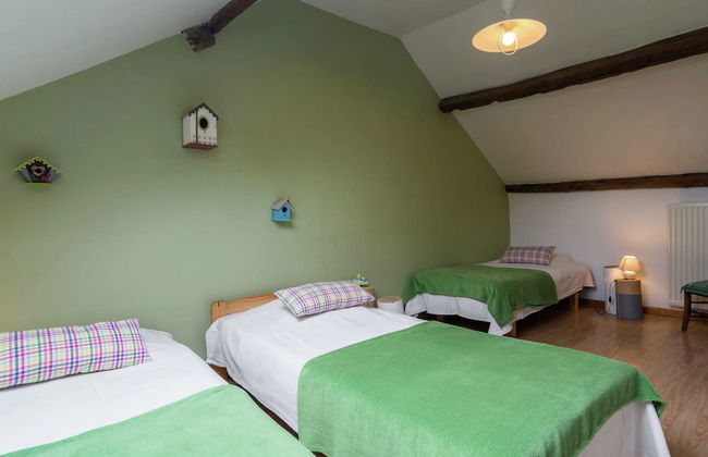 Pleasant Holiday Home With Garden in Ciney - Foto 12