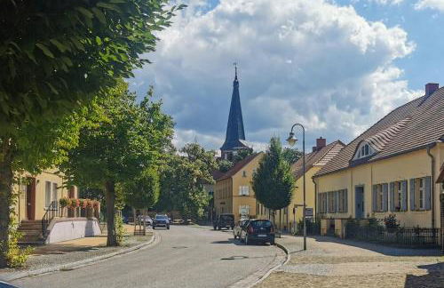 Experience Nature In A Rural Riverside Guesthouse - Foto 30