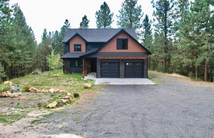 Camp 95 - Stunning Mountain Home - 4.5 Acres - Views - Hot Tub - Pet friendly - Private - Photo 60