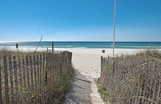 Beautiful Ocean Views! 2-bedroom, 2-bathroom! Resort Pools! - Foto 40