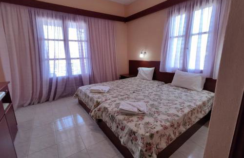 ΕΛΕΝΑ - Foto 13