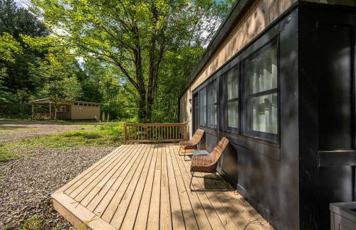 Modern Tiny Home Wraparound Deck - Foto 21