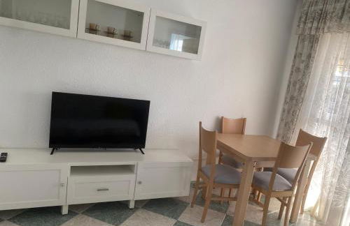 Ático con terraza en el centro de Punta Umbría - Foto 3