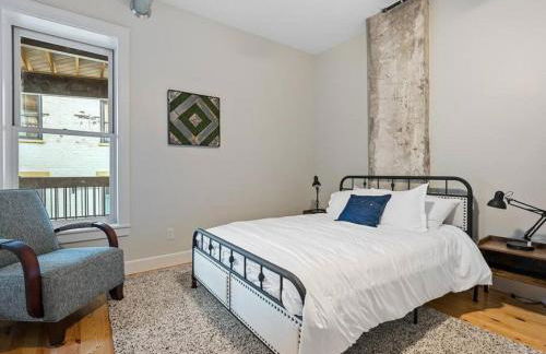 Findlay Suites Explore OTR with an Outdoor Deck - Foto 16