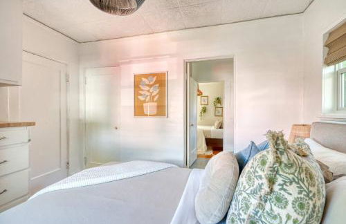 Stay Portland - Sedona Vibes in PDX- Walk to Local Shops & Coffee - Photo 31