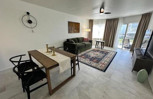 5 min walk to #1 beach in America Canal View - Foto 10