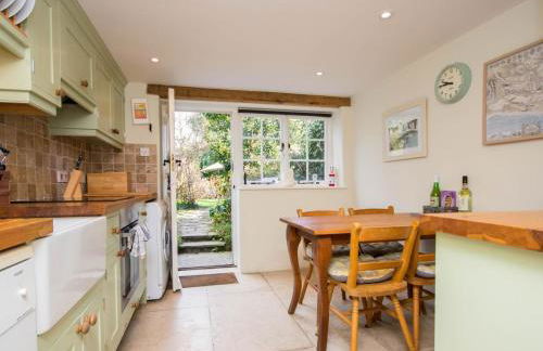 2 Bed in Bridport oc-dc194 - Photo 5