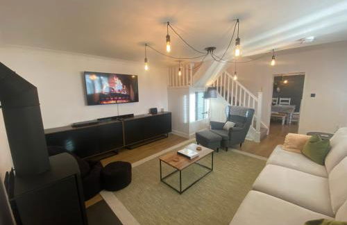 Kinnoull House near Stornoway Hot-Tub Sauna Pet Friendly - Photo 16