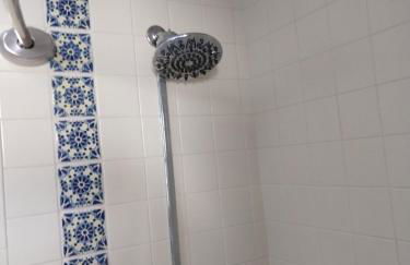 Charming Classic Cottage 2Br - Foto 19