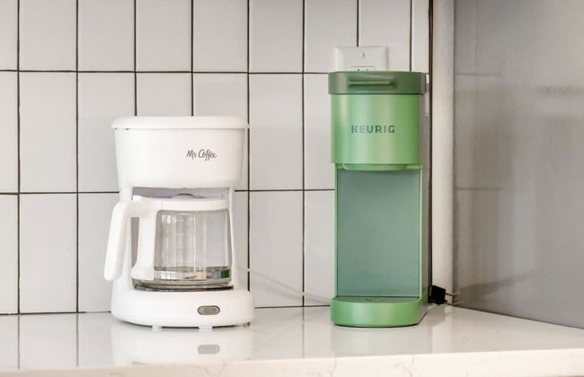 Modern 3 2 two Kings hot tub Fire pit 16min to Wine Trail Nearby Pickleball Courts Pools - Foto 12