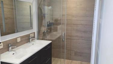 Magnifique appartement 2 chambres - Foto 4, Shower