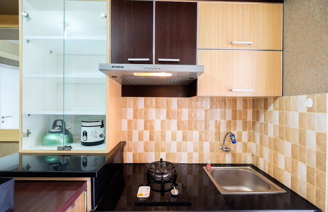 Homely 2 Bedroom at Bassura City Apartment By Travelio - Foto 7