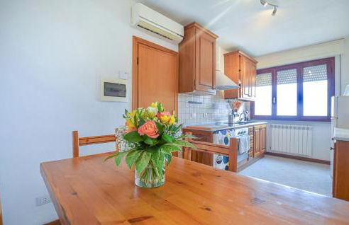 Beautiful Home In Bargecchia With Wifi - Foto 10