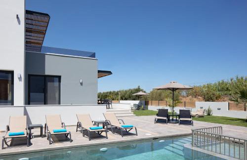 Sunnyside Villas, Just Steps to the Beach & Restaurants, By ThinkVilla - Photo 7