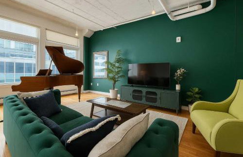 Moss & Oak - King Bed - Grand Piano - TOP FLOOR - Foto 23