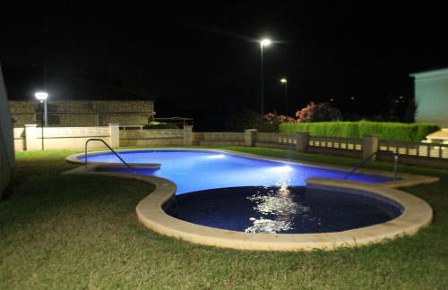 Apartamento a 250 metros de Playa Deveses - Piscina y Relax Denia - Photo 11