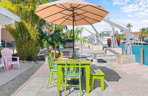 Seabreeze Cove Waterfront Gem 38 Foot Dock Cabana Club - Foto 91