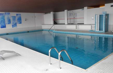 Ferienappartement mit Schwimmbad und Alpenblick - Foto 2