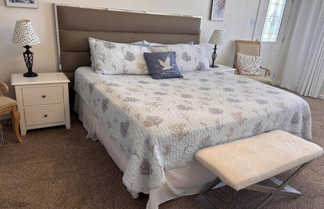 Ocean Front Beach Walking Distance To Flagler 4 Bedroom Home by RedAwning - Foto 3