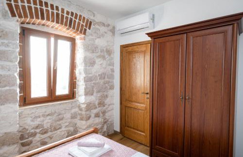 Didova kuća, Holiday home with Private pool near Rogoznica,Sleeps 9 - Foto 56