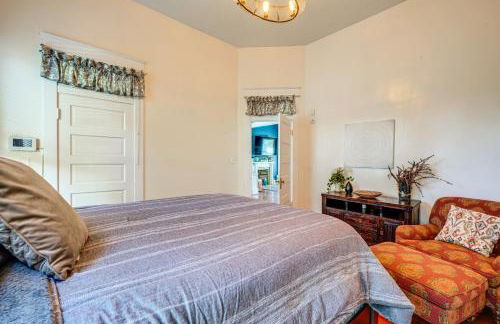 Explore Jackson! Historic Belhaven Home with Porch - Photo 18