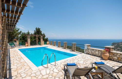 Villa Meroviglia - Photo 3