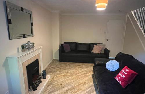 Spacious 3 Bed home situated in a beautiful area - SLEEPS 8 - Foto 30