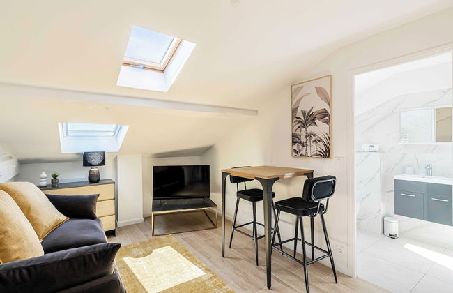 Cozy Apartment - Bright Skylight - Cannes Center - Foto 7