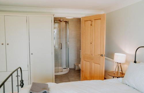 Ponderosa 5-Bed Coastal Retreat with Studio, Sauna & Sea Views - Foto 24