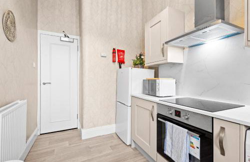 Welcoming Home In Renfrew, Near Glasgow Airport - Bonnie Lodgings - Foto 8