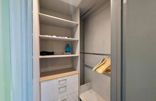 Charming Flat With Free Parking in Prime Location - Foto 14