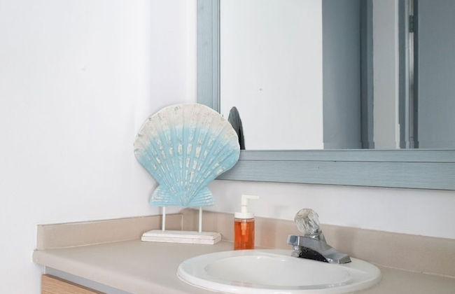 Navio Beach 2BDR Oceanfront Pool Parking - Photo 3