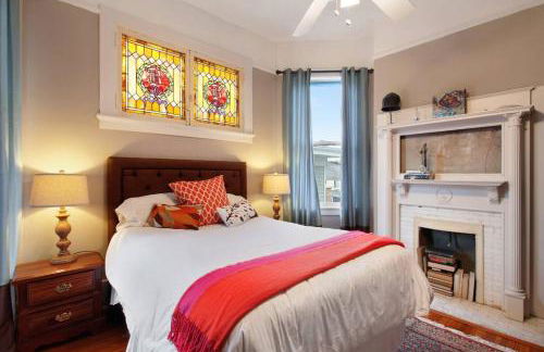 Big Yellow Brick House - Victorian District - Foto 3