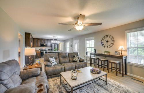 Lake Guntersville Vacation Rental with Fire Pit - Foto 7