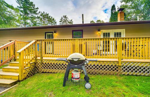 Hayward Home with Private Deck, Fire Pit and Kayak! - Foto 25