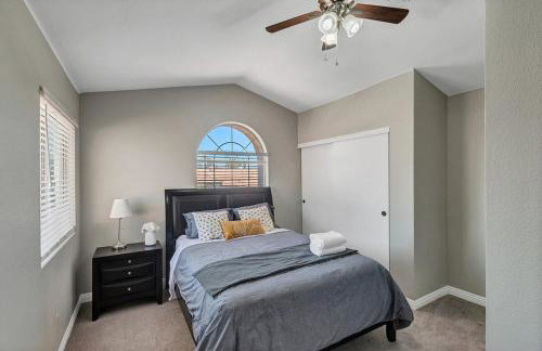 24hr Host - New Renovated House in Henderson U016 - Foto 7