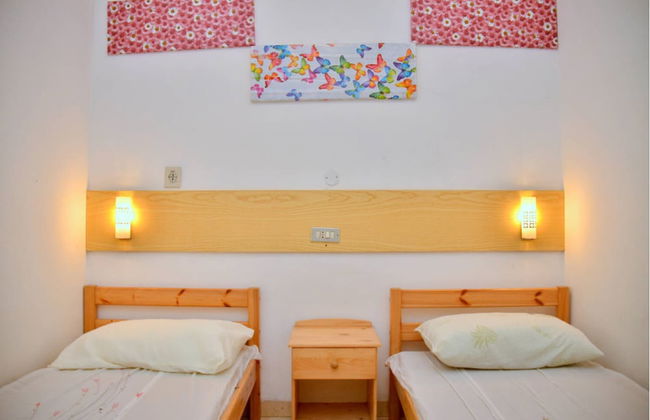 Wonderful Villa With Private Garden - Foto 9