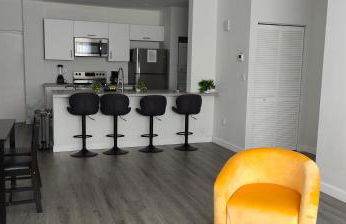 Spacious 3BR-2BA Apt near Downtown-Miami Airport - Foto 7