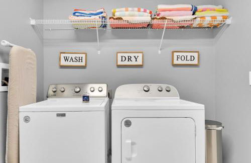 Stunning West Haven Villa with Private Pool Spa and Balcony Near Disney - Foto 101