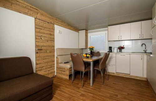 Cozy and Chic Little House with Pool Ivinj-2 - Foto 30