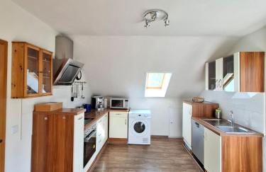 WEINBERGBLICK Wohnung im Haus FREY - 2BR ,Küche, 2 Bäder, 2 Balkone, Parkplatz direkt vor der Tür - Foto 17