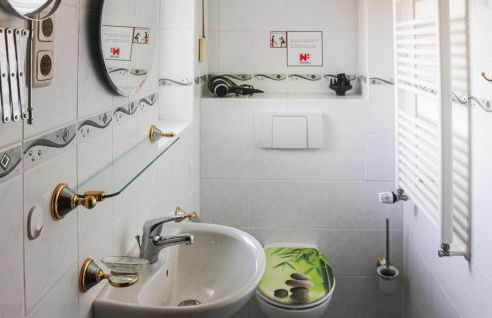 Nice Apartment In Alt Bukow Ot Teschow - Foto 12