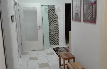 Am Bahnhof - Foto 22