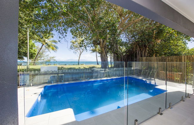 Magnetic Daze - Photo 18