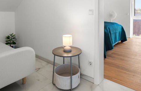 Lit Living Deluxe Apartments Wörth - Parking - Box Spring - BBQ - Balcony - Foto 9