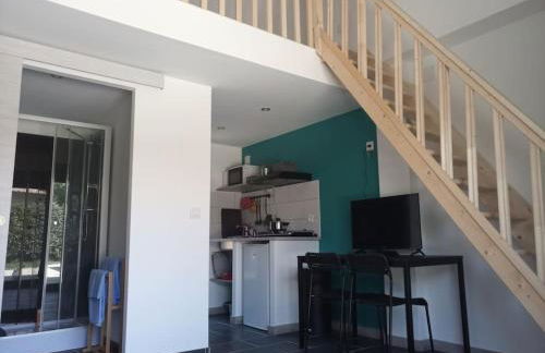 Petite maison avec jardin entre lac et village - Foto 2