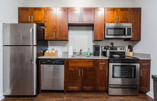 CozySuites Music Row Spacious 1BR with free parking 26 - Foto 22