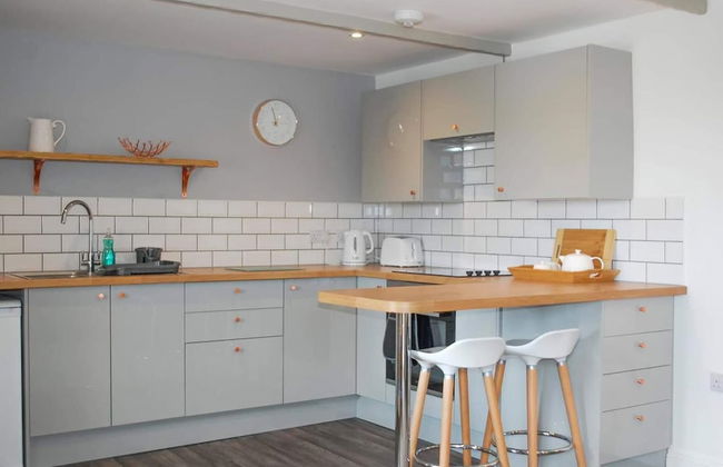 1-bed Apartment in Helston - Resturant and Golf - Foto 3