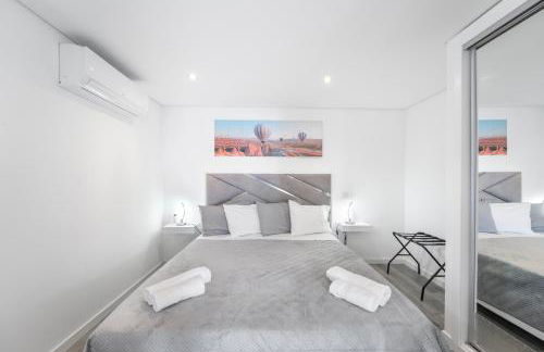 Brand new private modern apartment with Patio and Sea View - Photo 9