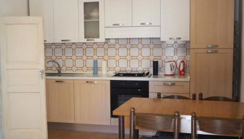 6 Kilometri dal Mare e dall'Aspromonte Motta San Giovanni Visita Canyon e Castello - Foto 2, stove